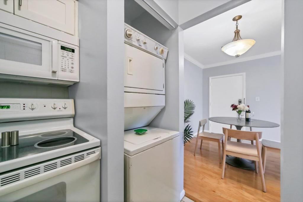 Designed And Well Located Chic 1Br With Parking Apartman Tampa Kültér fotó
